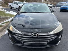 Used 2019  Hyundai Elantra 4d Sedan SE Auto at Clutts Auto Sales near Hazard&comma; KY