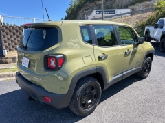 Used 2015 Jeep Renegade 4d SUV 4WD Sport at Clutts Auto Sales near Hazard, KY
