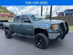 Used 2011  GMC Sierra 1500 4WD Crew Cab SLE at Clutts Auto Sales near Hazard&comma; KY