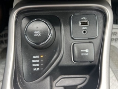 Used 2018  Jeep Compass 4d SUV 4WD Latitude at Clutts Auto Sales near Hazard&comma; KY