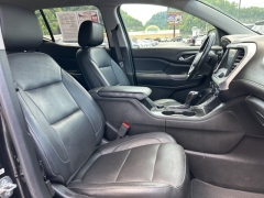 Used 2019 GMC Acadia 4d SUV AWD SLT-1 at Clutts Auto Sales near Hazard, KY