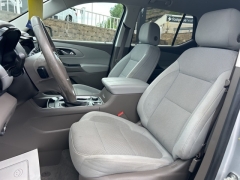 Used 2021 Chevrolet Traverse AWD 4dr LT Cloth w/1LT at Clutts Auto Sales near Hazard, KY