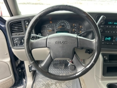 Used 2004  GMC Yukon 4d SUV 4WD SLE at Clutts Auto Sales near Hazard&comma; KY