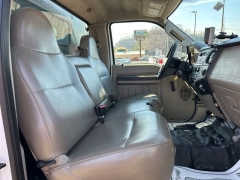 Used 2008  Ford Super Duty F-350 4WD Reg Cab XL SRW at Clutts Auto Sales near Hazard&comma; KY