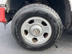 Used 2008  Ford Super Duty F-350 4WD Reg Cab XL SRW at Clutts Auto Sales near Hazard&comma; KY