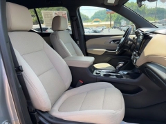 Used 2023  Chevrolet Traverse AWD 4dr LT Cloth w&sol;1LT at Clutts Auto Sales near Hazard&comma; KY