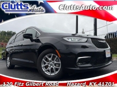 Used 2023  Chrysler Pacifica Touring FWD at Clutts Auto Sales near Hazard&comma; KY