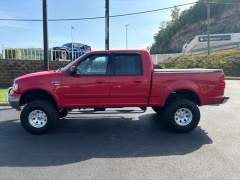 Used 2002  Ford F-150 4WD SuperCrew XLT at Clutts Auto Sales near Hazard&comma; KY