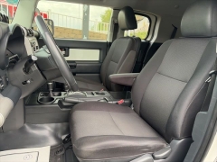 Used 2013  Toyota FJ Cruiser 4d SUV 4WD Auto at Clutts Auto Sales near Hazard&comma; KY