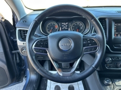 Used 2019 Jeep Cherokee 4d SUV 4WD Latitude Plus 2.4L at Clutts Auto Sales near Hazard, KY