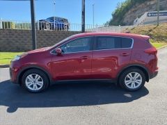 Used 2019  Kia Sportage 4d SUV FWD LX w&sol;Popular Pkg at Clutts Auto Sales near Hazard&comma; KY