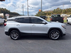 Used 2022  GMC Terrain AWD 4dr SLT at Clutts Auto Sales near Hazard&comma; KY