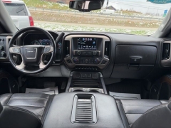 Used 2018  GMC Sierra 1500 4WD Crew Cab Denali at Clutts Auto Sales near Hazard&comma; KY