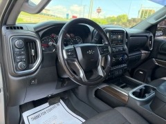 Used 2021  Chevrolet Silverado 1500 4WD Crew Cab 147" RST at Clutts Auto Sales near Hazard&comma; KY