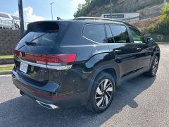 Used 2024 Volkswagen Atlas 2.0T SE w/Technology 4MOTION at Clutts Auto Sales near Hazard, KY