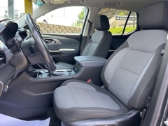 Used 2021 Chevrolet Traverse AWD 4dr LT Cloth w/1LT at Clutts Auto Sales near Hazard, KY