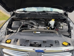 Used 2019  Ram 1500 Classic 4WD Crew Cab Big Horn Longbed at Clutts Auto Sales near Hazard&comma; KY