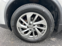 Used 2014 Nissan Rogue 4d SUV AWD SL at Clutts Auto Sales near Hazard, KY