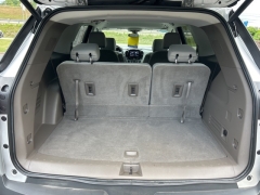Used 2021 Chevrolet Traverse AWD 4dr LT Cloth w/1LT at Clutts Auto Sales near Hazard, KY