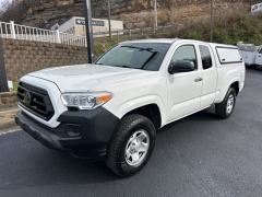 Used 2021  Toyota Tacoma 2WD SR Access Cab 6ft Bed I4 AT at Clutts Auto Sales near Hazard, KY