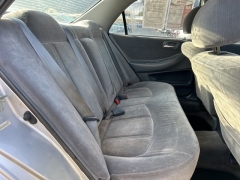 Used 1999  Honda Accord Sedan 4d LX AT at Clutts Auto Sales near Hazard, KY