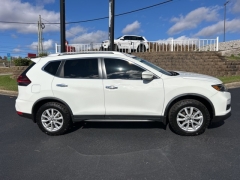 Used 2020  Nissan Rogue 4d SUV AWD SV at Clutts Auto Sales near Hazard, KY