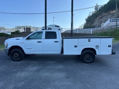 Used 2022 Ram 3500 Cab-Chassis 4WD Tradesman Crew Cab 60" CA 172.4" WB at Clutts Auto Sales near Hazard, KY