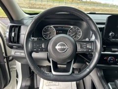 Used 2022  Nissan Pathfinder SV 4WD at Clutts Auto Sales near Hazard&comma; KY