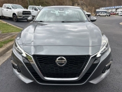 Used 2021  Nissan Altima 2&period;5 SL Sedan at Clutts Auto Sales near Hazard&comma; KY