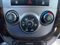 Used 2012  Hyundai Santa Fe 4d SUV FWD SE at Clutts Auto Sales near Hazard&comma; KY