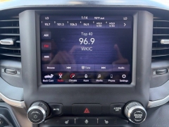 Used 2020  Ram 1500 4WD Crew Cab Lone Star at Clutts Auto Sales near Hazard&comma; KY