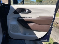 Used 2020  Chrysler Pacifica 4d Wagon Touring at Clutts Auto Sales near Hazard&comma; KY