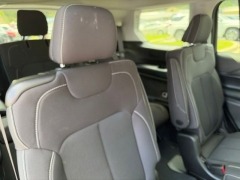 Used 2023  Jeep Grand Cherokee L Laredo 4x4 at Clutts Auto Sales near Hazard&comma; KY