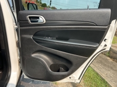 Used 2020 Jeep Grand Cherokee 4d SUV 4WD Laredo E at Clutts Auto Sales near Hazard, KY