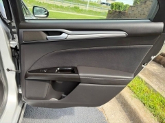 Used 2016  Ford Fusion 4d Sedan SE 2&period;5L at Clutts Auto Sales near Hazard&comma; KY