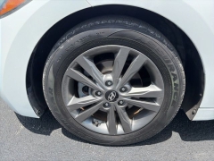 Used 2018  Hyundai Elantra 4d Sedan SEL at Clutts Auto Sales near Hazard&comma; KY
