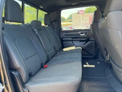 Used 2019  Ram 1500 4WD Crew Cab Big Horn&sol;Lone Star at Clutts Auto Sales near Hazard&comma; KY