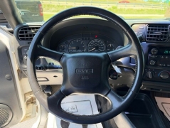 Used 2003  GMC Sonoma Pickup 4WD Crew Cab ZR5 at Clutts Auto Sales near Hazard&comma; KY