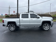 Used 2017  GMC Sierra 1500 4WD Crew Cab SLT at Clutts Auto Sales near Hazard, KY
