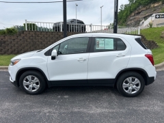 Used 2017 Chevrolet Trax 4d SUV FWD LS at Clutts Auto Sales near Hazard, KY