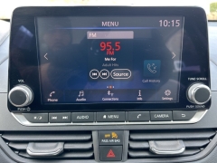 Used 2021  Nissan Altima 2&period;5 SV Sedan at Clutts Auto Sales near Hazard&comma; KY