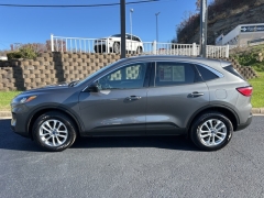 Used 2022  Ford Escape SE AWD at Clutts Auto Sales near Hazard, KY