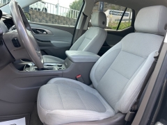 Used 2018 Chevrolet Traverse 4d SUV AWD LT Cloth w/1LT at Clutts Auto Sales near Hazard, KY