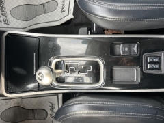 Used 2019  Mitsubishi Outlander 4d SUV FWD SE at Clutts Auto Sales near Hazard&comma; KY