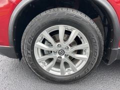 Used 2018  Nissan Rogue 4d SUV AWD SV at Clutts Auto Sales near Hazard, KY