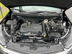 Used 2022 Chevrolet Equinox AWD 4dr LT w/1LT at Clutts Auto Sales near Hazard, KY