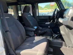 Used 2016  Jeep Wrangler Unlimited 4d Convertible Sahara at Clutts Auto Sales near Hazard&comma; KY