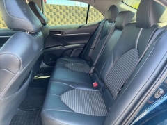 Used 2019  Toyota Camry 4d Sedan SE at Clutts Auto Sales near Hazard&comma; KY