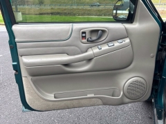Used 1998  GMC Sonoma Pickup 2WD Ext Cab SLS at Clutts Auto Sales near Hazard&comma; KY