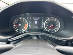 Used 2019 Jeep Renegade 4d SUV 4WD Latitude at Clutts Auto Sales near Hazard, KY